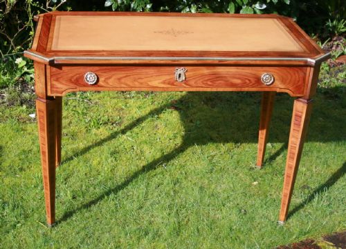 Pretty French Writing Table