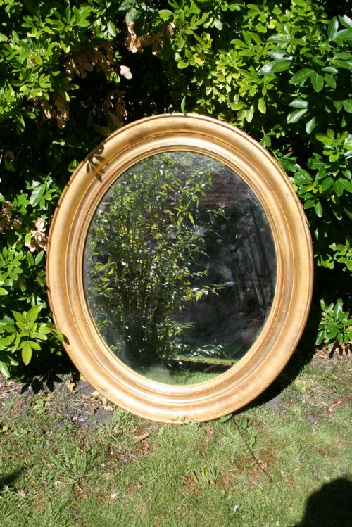 Victorian Oval Gilt Mirror