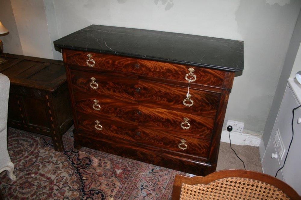 French commode