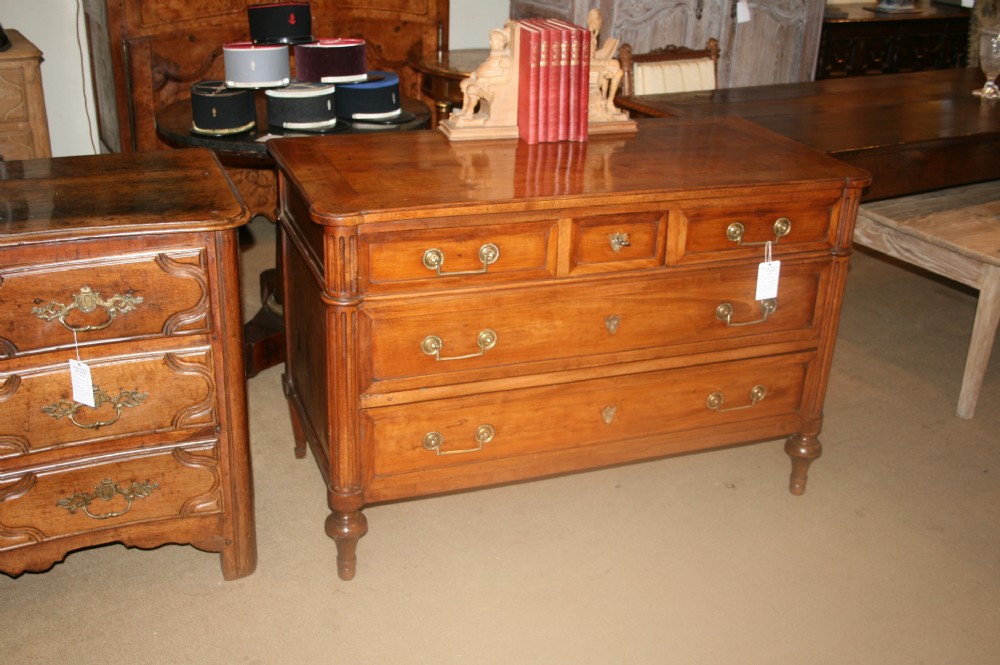 period french Louis 16th commode 