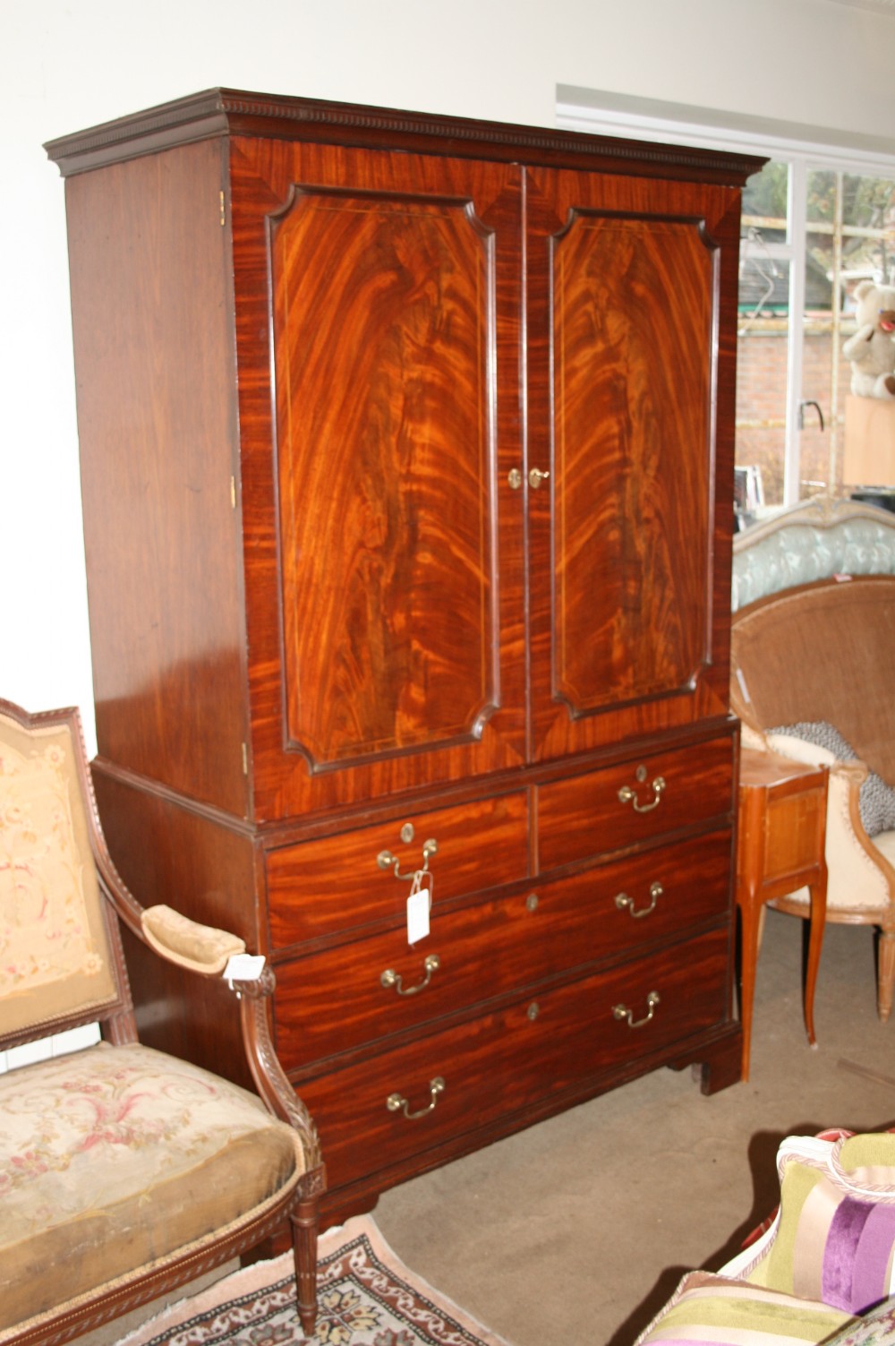 Georgian mahogany linen press 