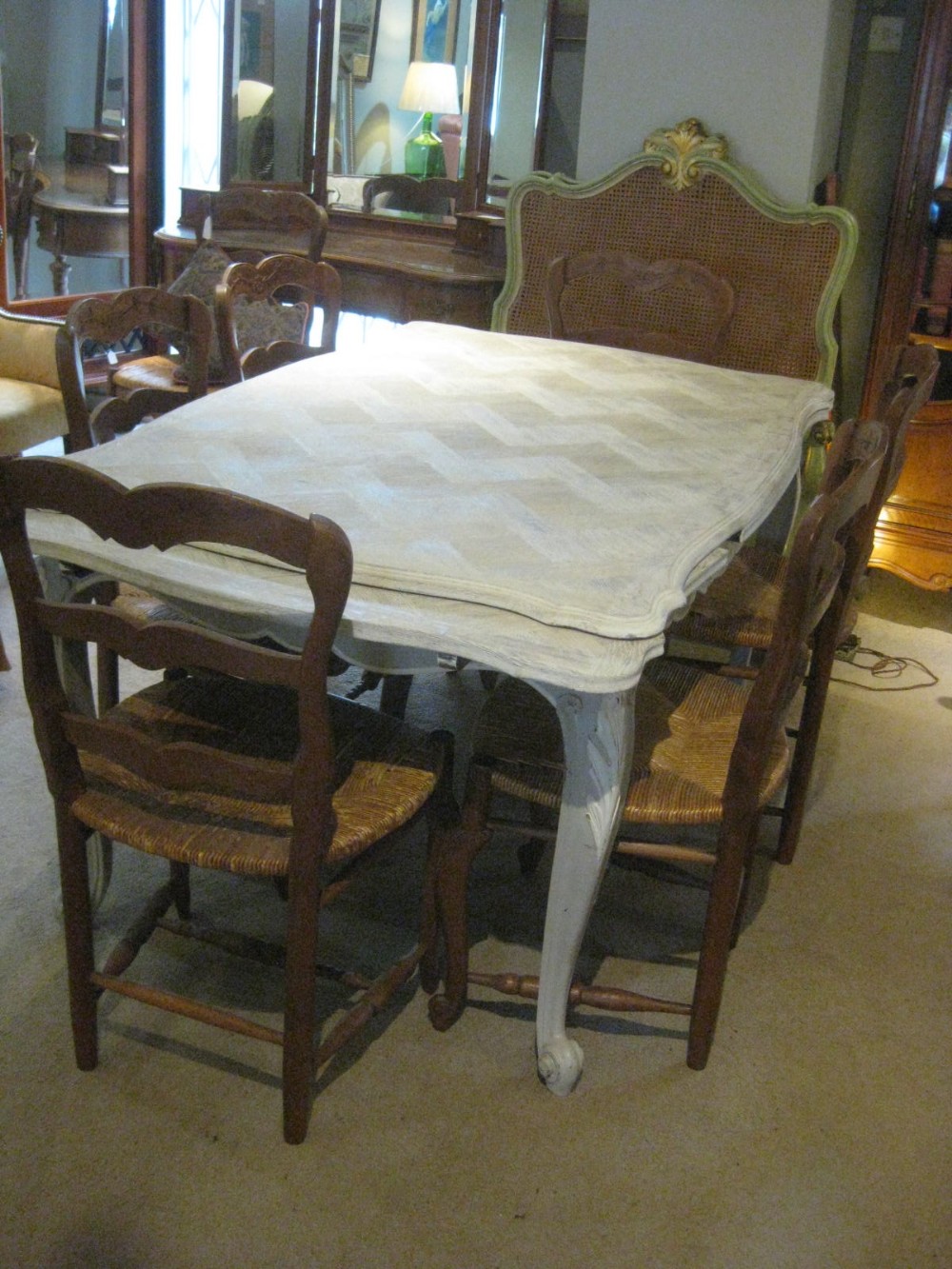 French Drawleaf  dining Table