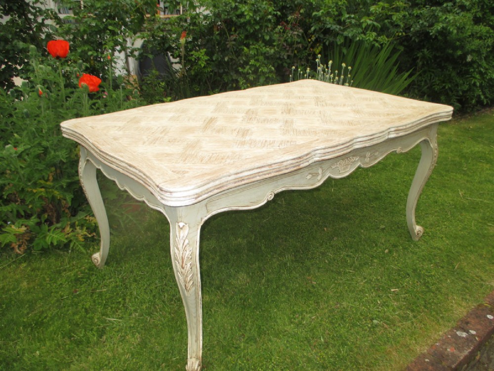 French extending dining table