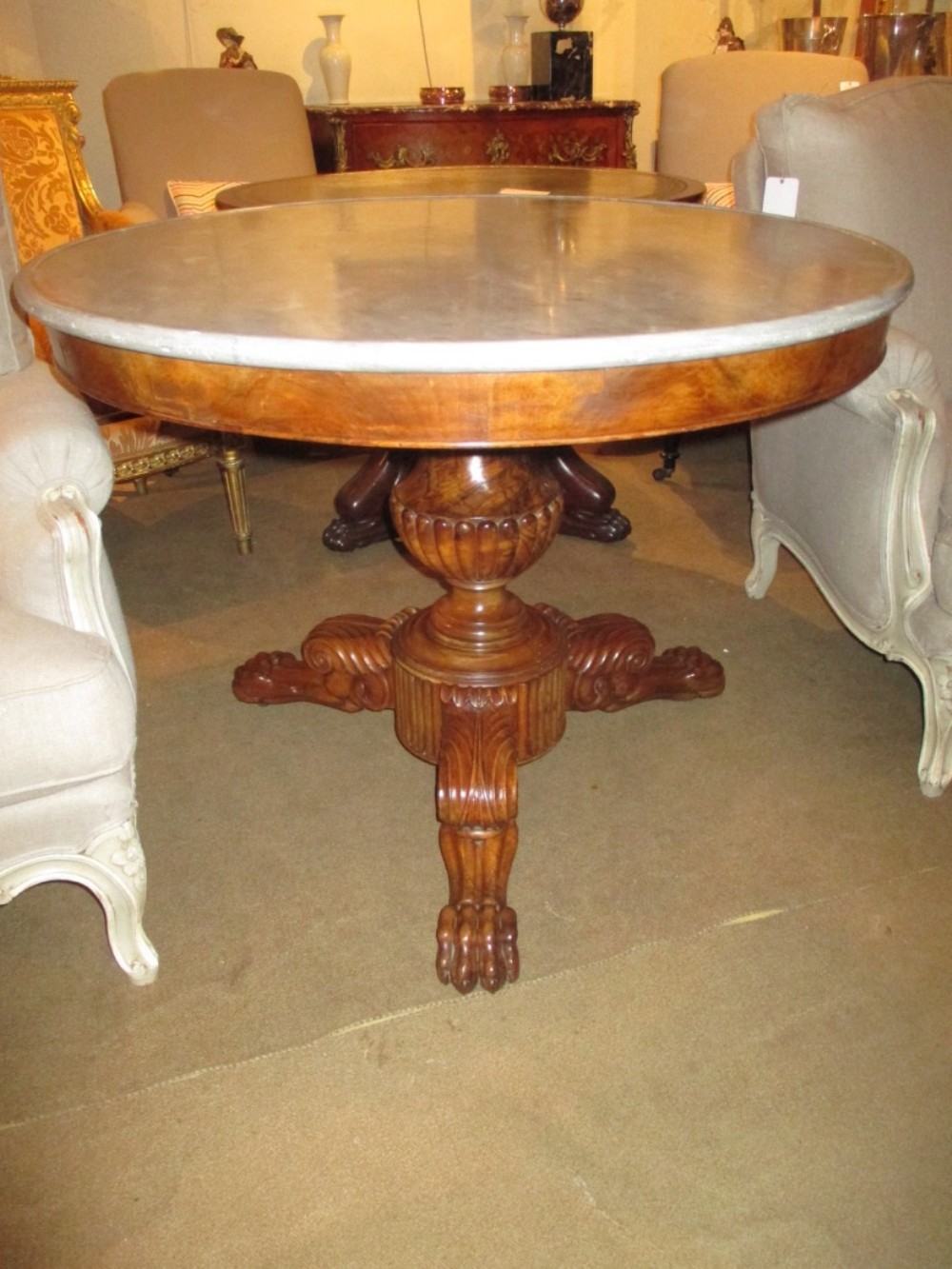 French burr walnut Gueridon or centre table