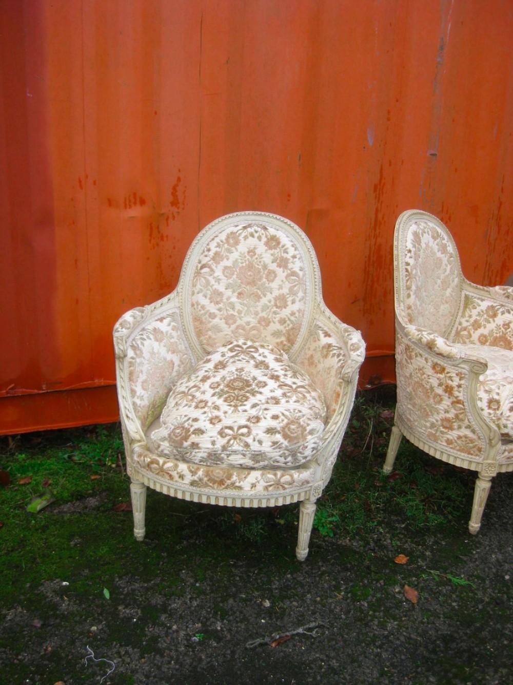 Pair of French louis XVI armchairs