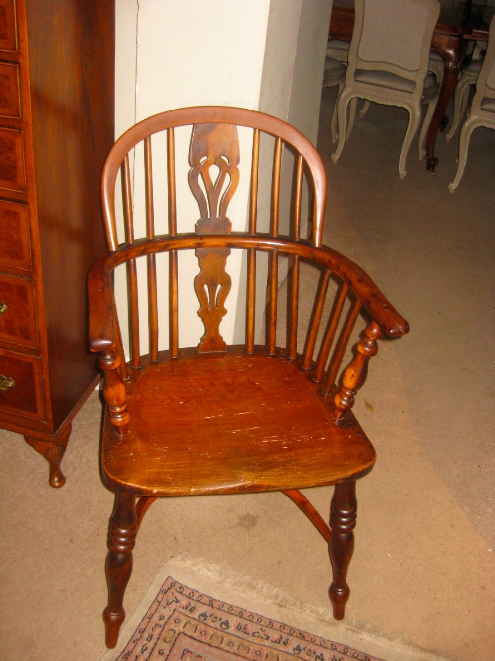 Yew wood windsor armchair