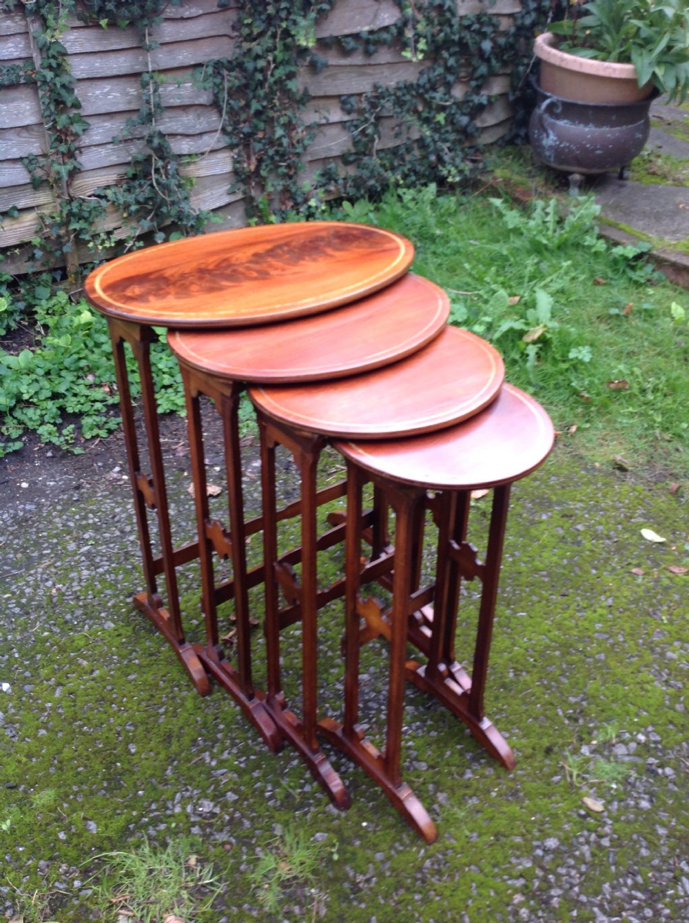 quartetto nest of tables (4)  View IV