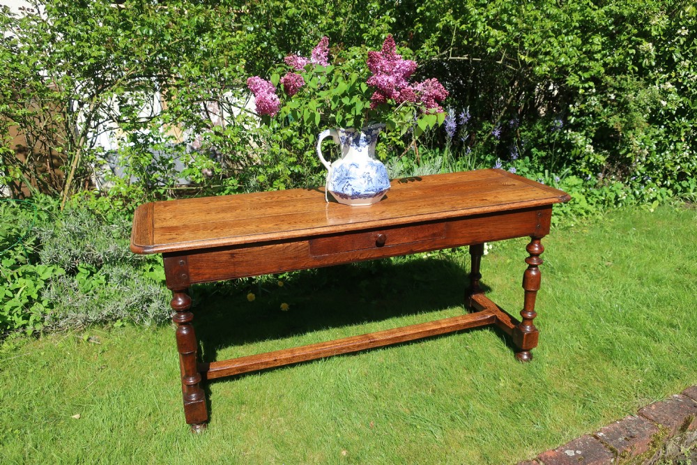 Oak serving or side table View III