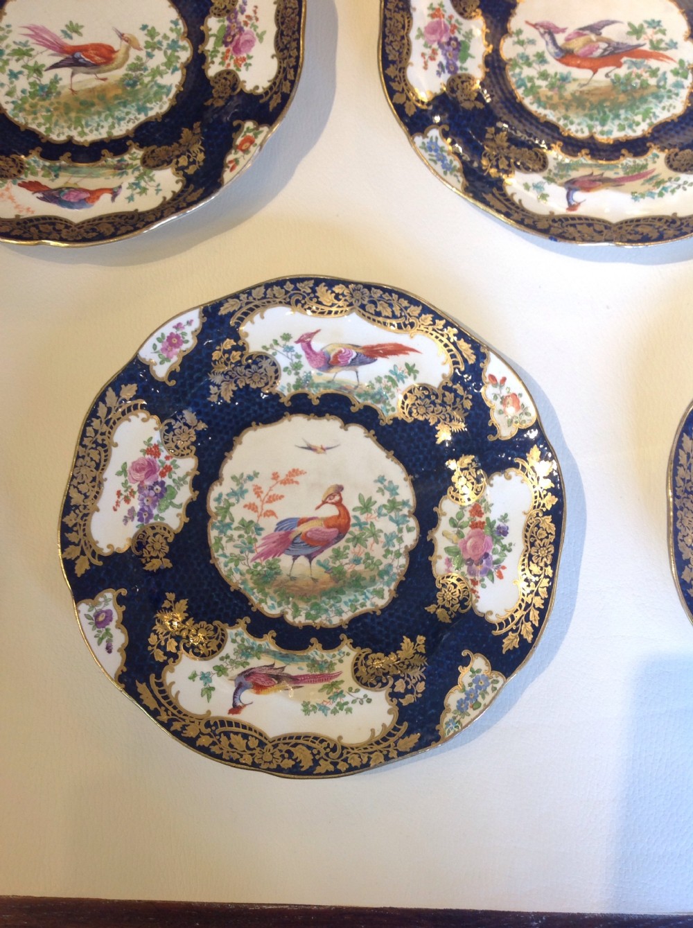 Set of 5 porcelain plates View III