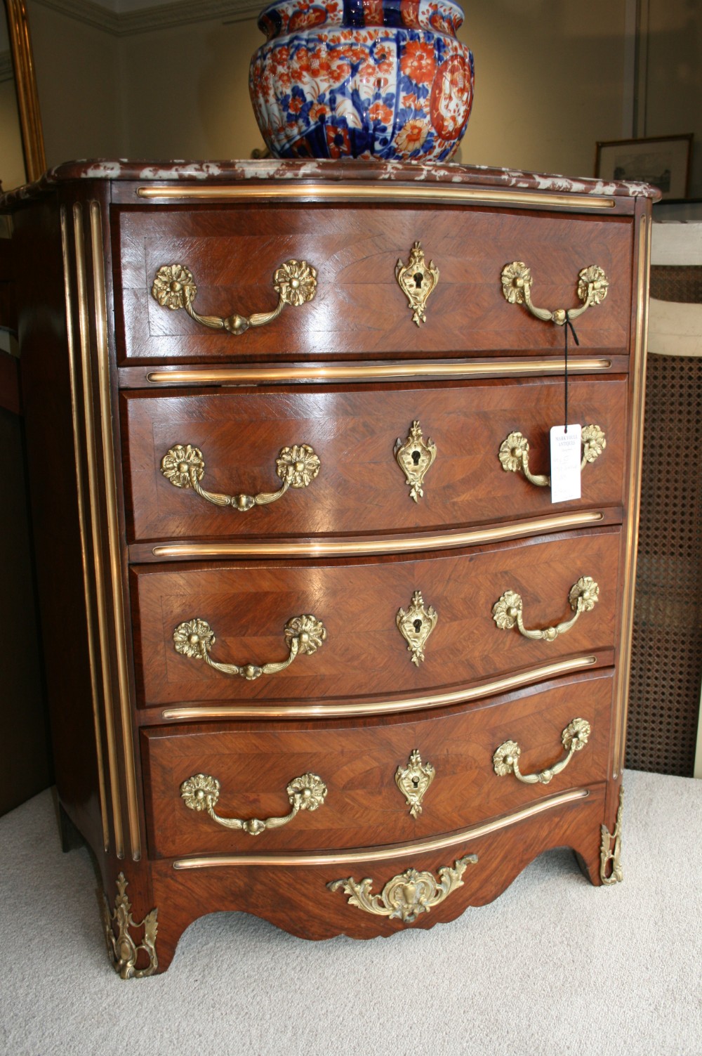 french king wood commode 