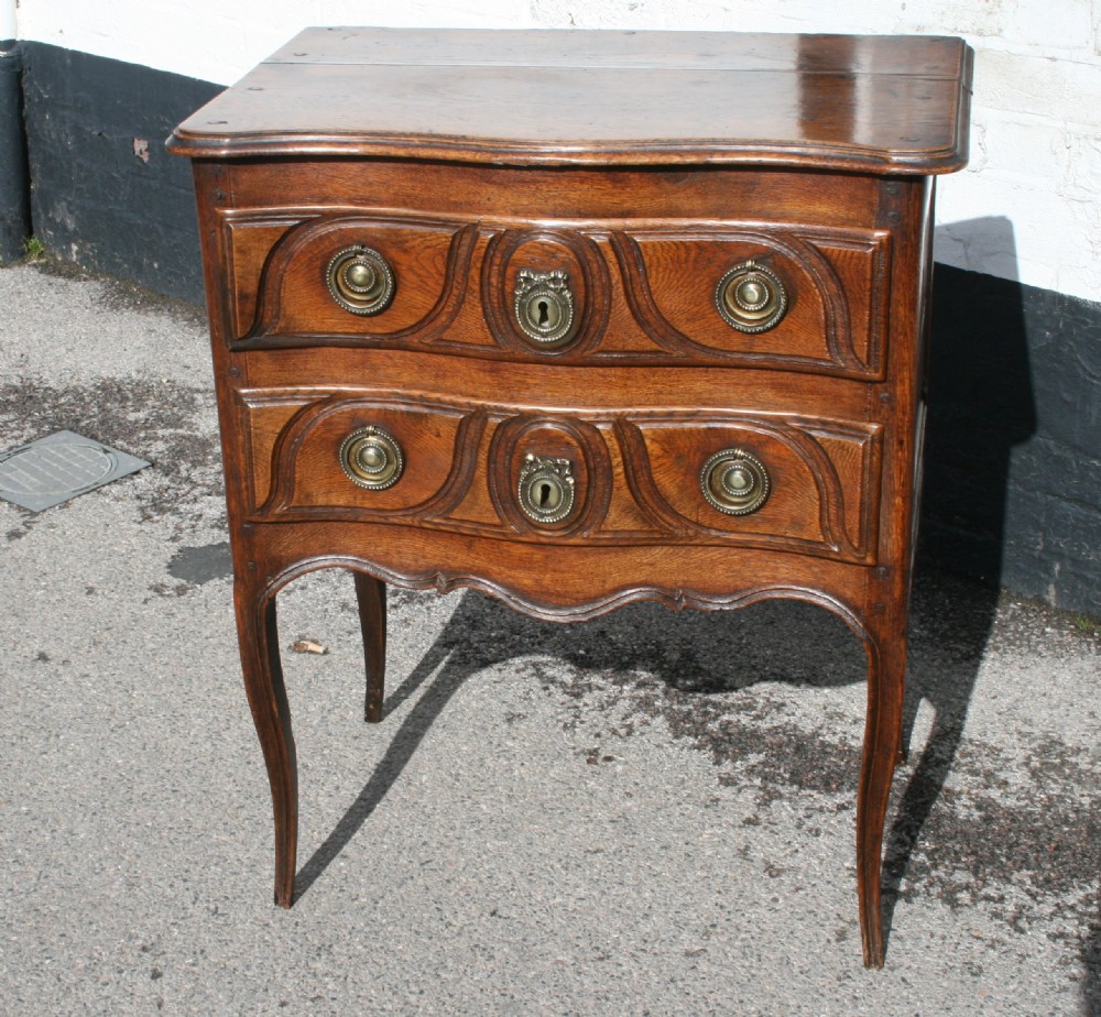 Louis 16 period oak commode 