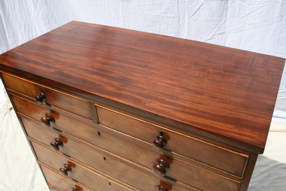 Georgian mahogany chest of drawers  View IV
