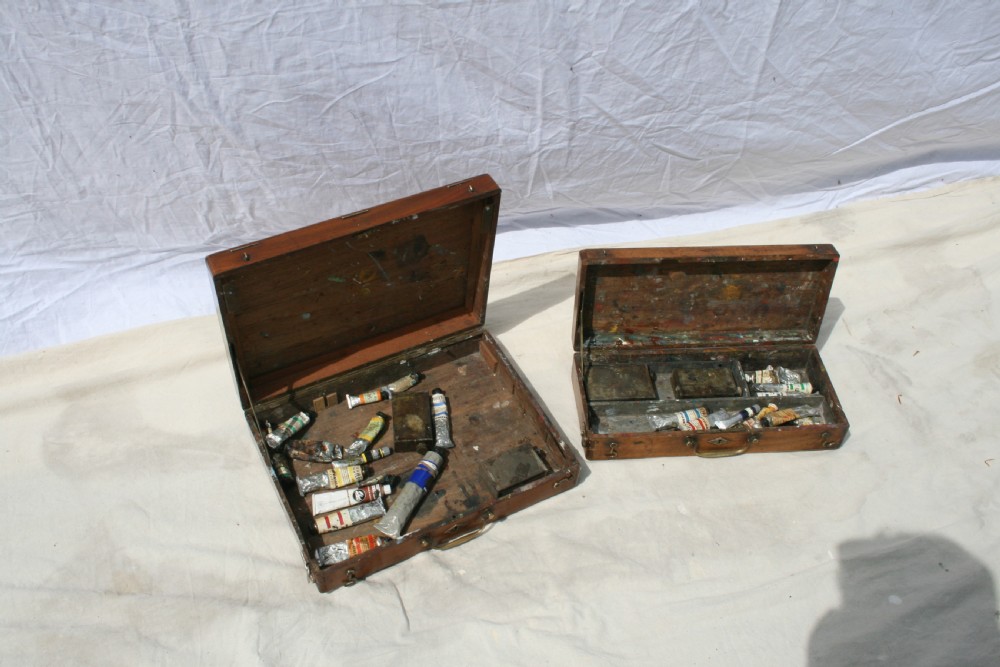 two french artists boxes 