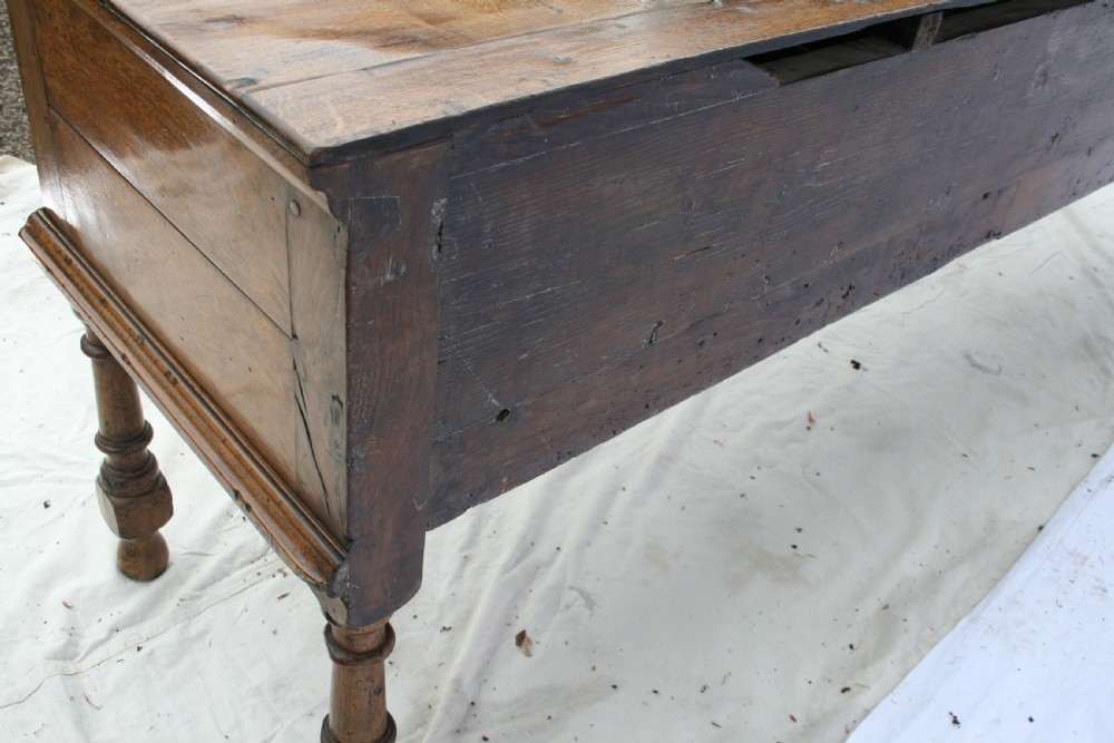 18th century English oak dresser base View IX