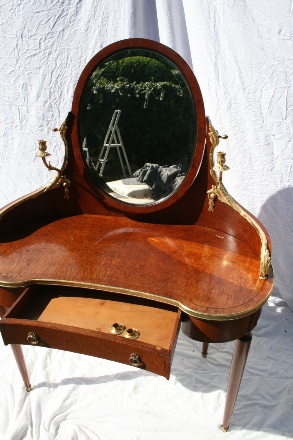 superb french dressing table in amboyna burr wood  View VI