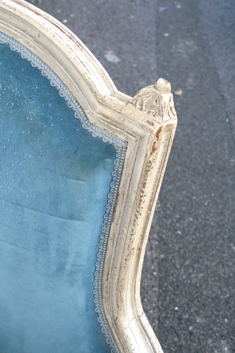 pair of french louis16 style in original paint  View V