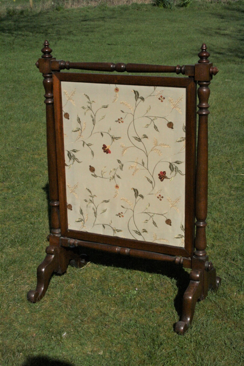 Victorian fire screen 
