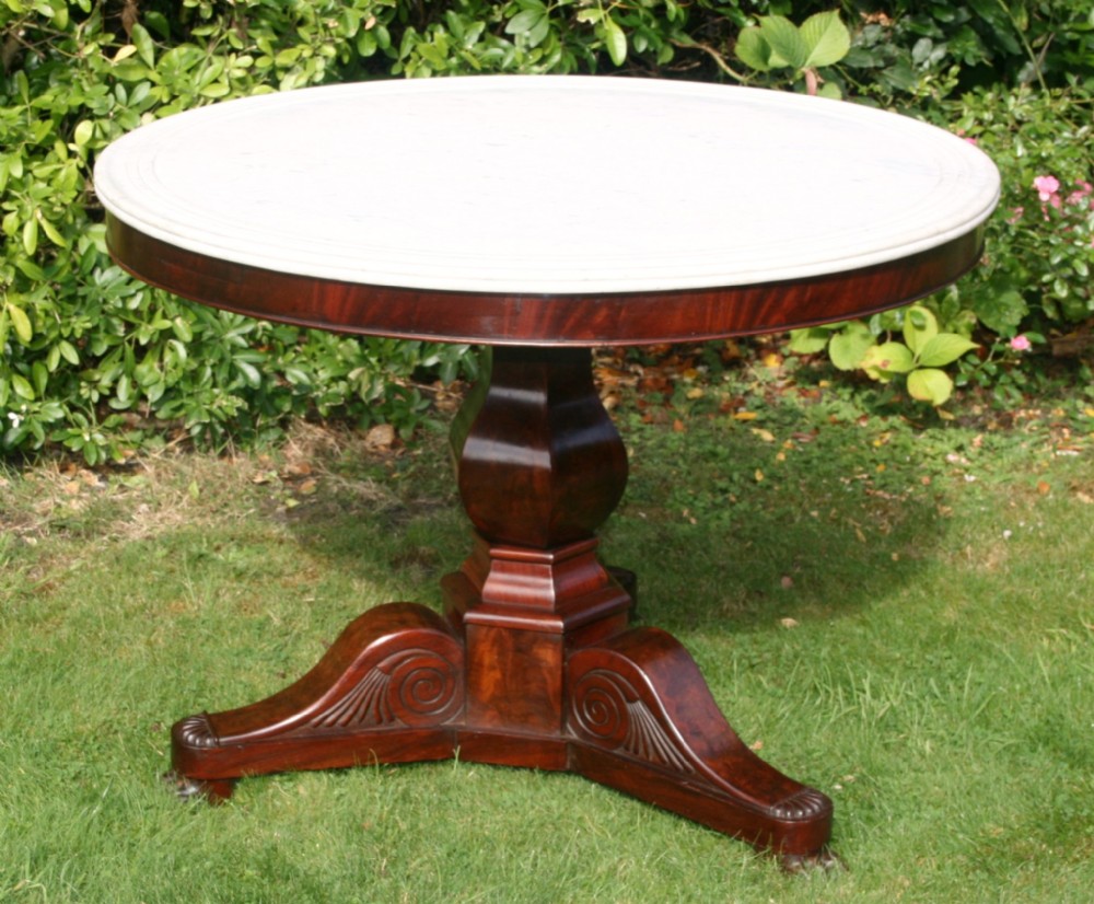 Mahogany  Gueridon