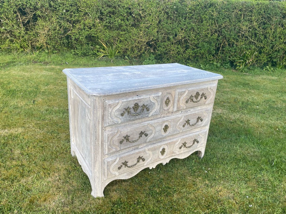 18th oak commode  View III