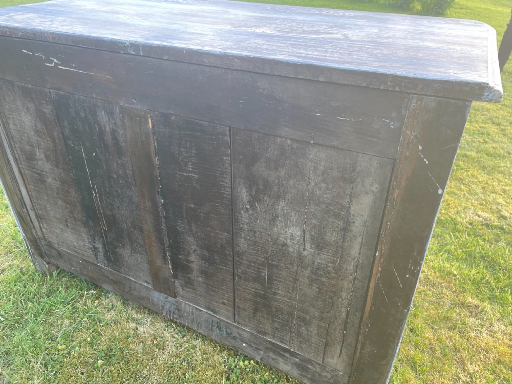 18th oak commode  View IV