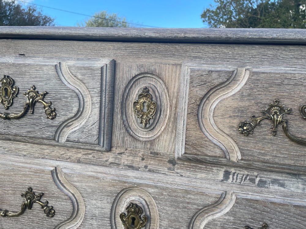18th oak commode  View VII
