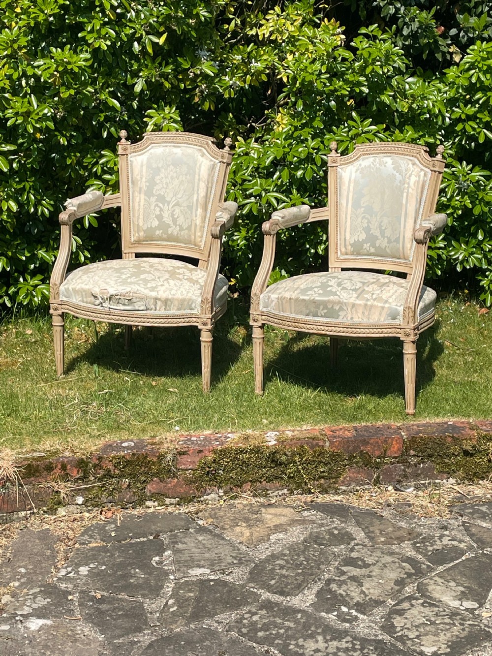 Pair of French Fauteuil Armchairs 