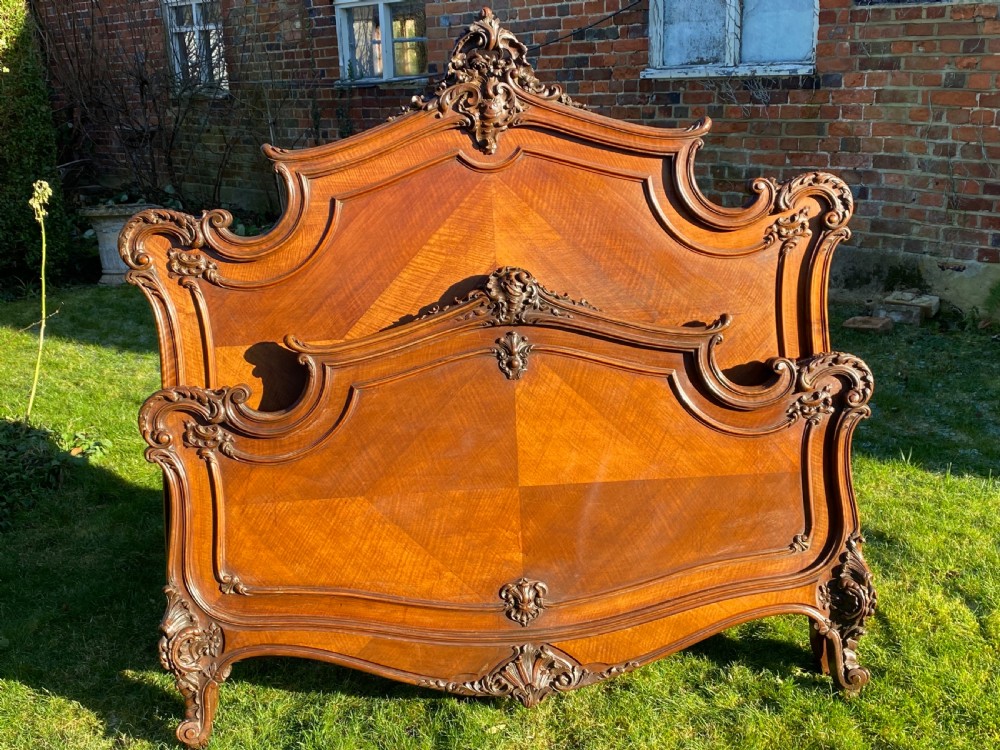 Carved walnut rococo style bed View VII