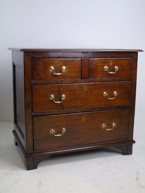 Early 18th Century Chest of Drawers