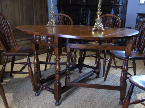 A Fine and Early 17th Century Gateleg Table