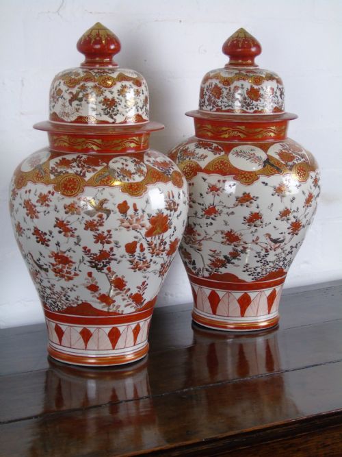A Pair 19th Century Japanese Meiji Vases with Similar Bowl