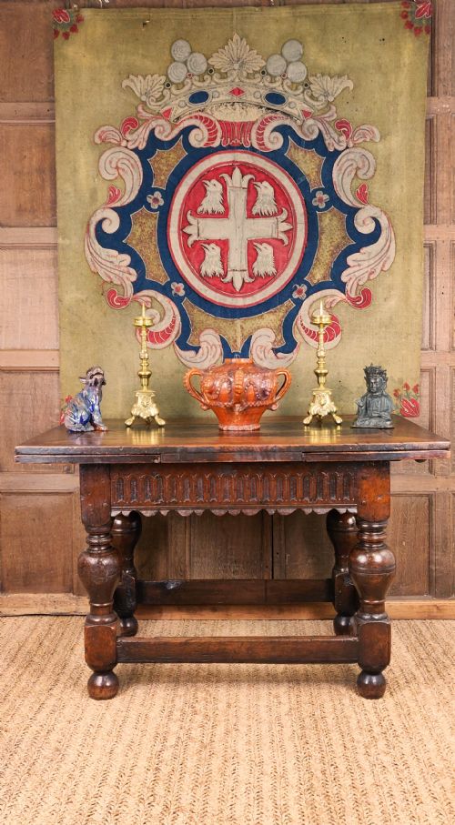 fig 1. A lovely 17th century English draw-leaf table