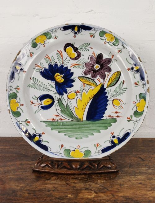 A Fine 18th Century Polychrome Delft Plate.