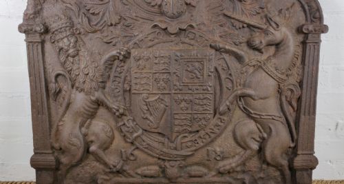 fig 1. A Superb 17th century James 1st armorial fireback.
