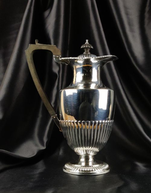 An Edwardian Silver Coffee Pot Made by Elkington & Co.