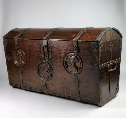 A 16th Century Romayne Marriage Chest.
