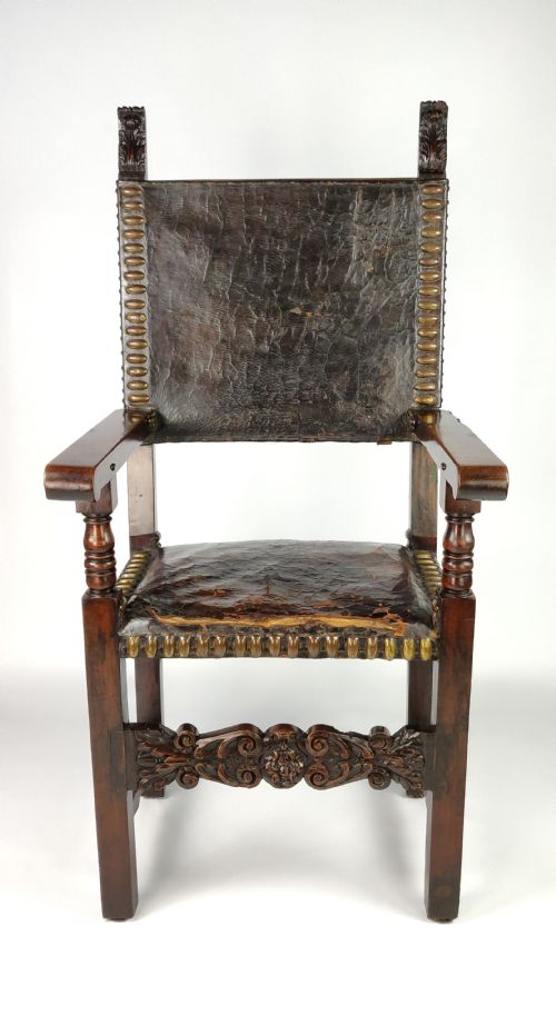 fig 1. A late 17th century Spanish arm chair. 