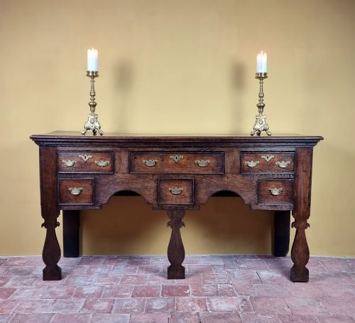 fig 1. A fine George 1st low open dresser base.