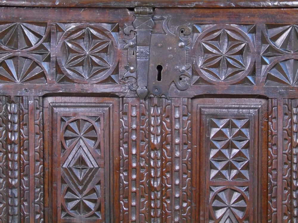 16th Century carved oak coffer  View III