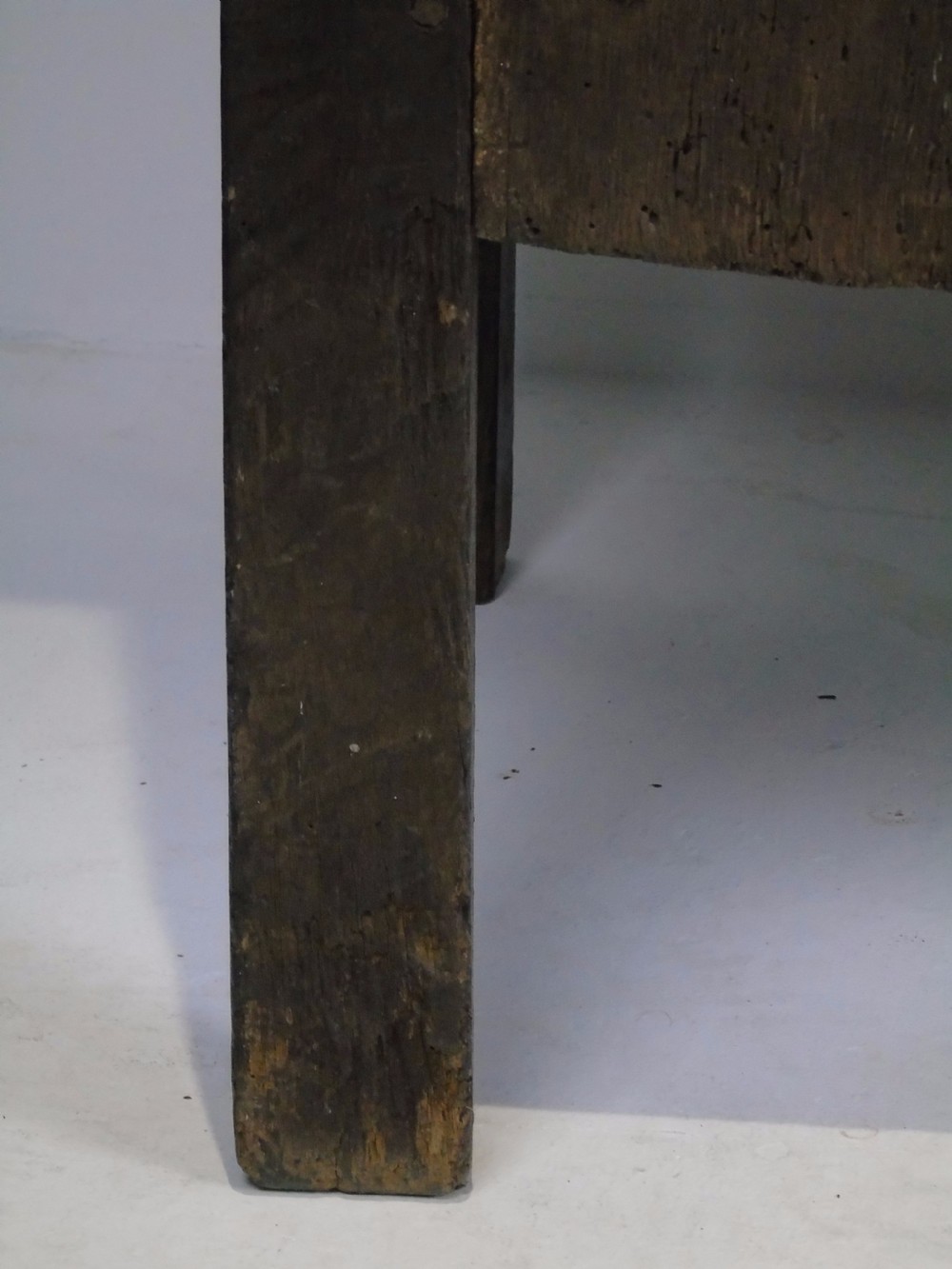 A Rare 17th century English livery cupboard  View XVI