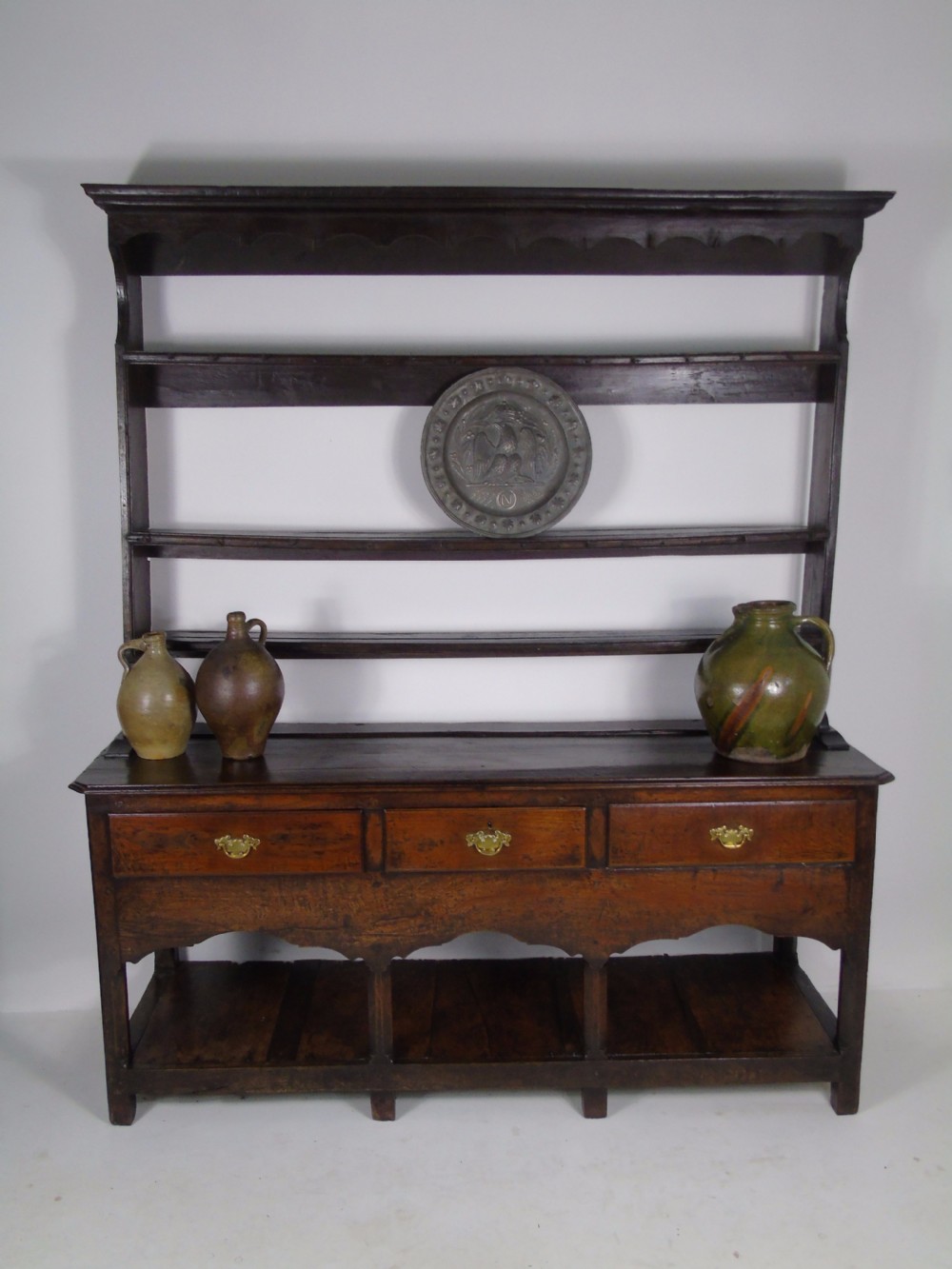 18th century Montgomeryshire Dresser