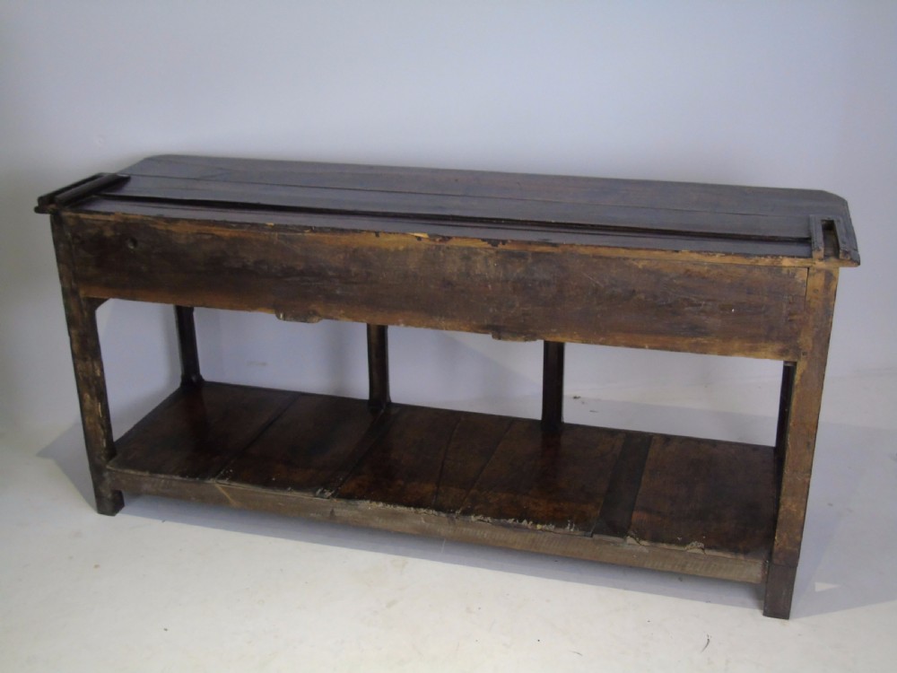 18th century Montgomeryshire Dresser View XVI