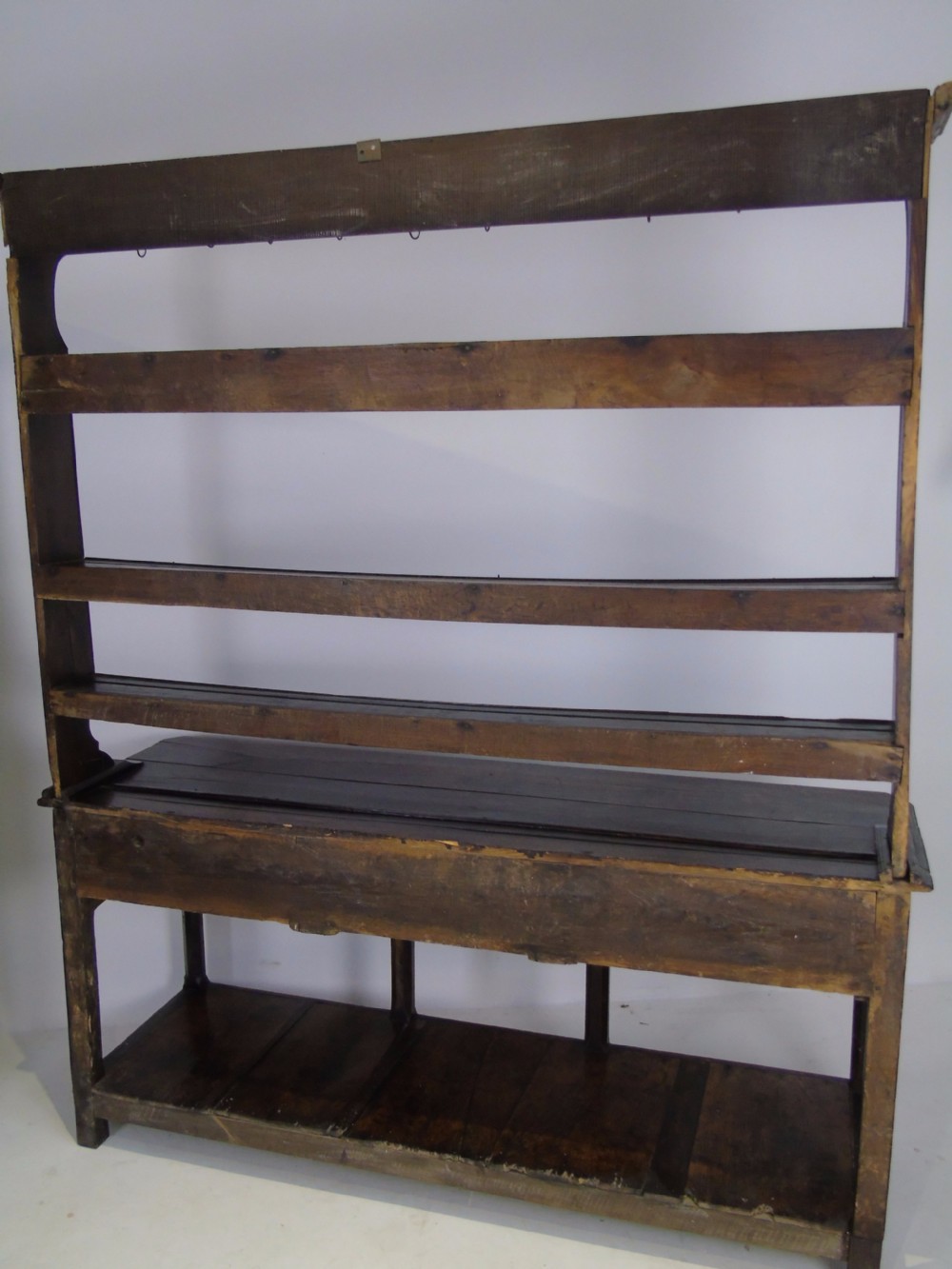 18th century Montgomeryshire Dresser View XX