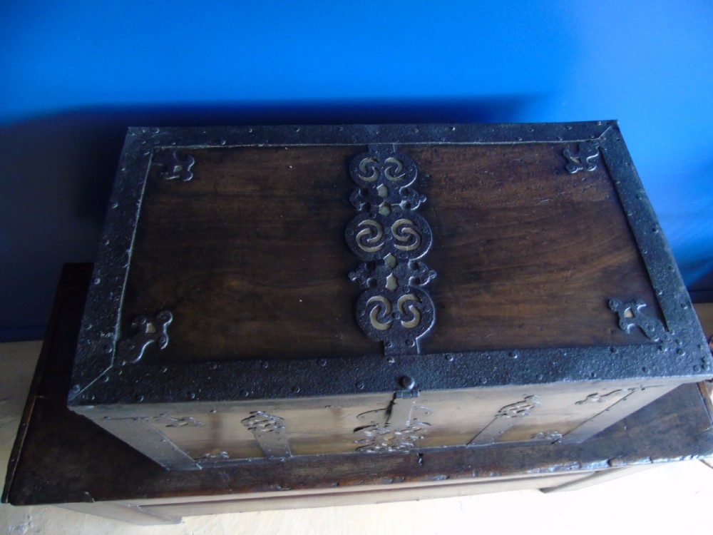 17th century iron bound walnut chest View IV