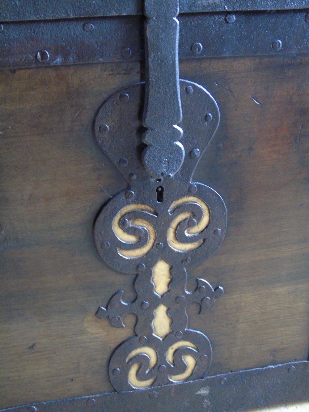 17th century iron bound walnut chest View X