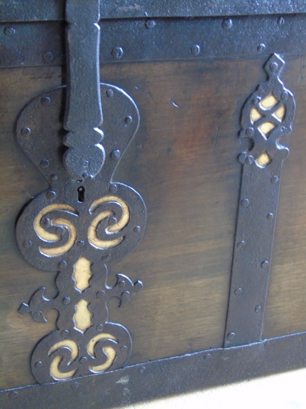 17th century iron bound walnut chest View XI