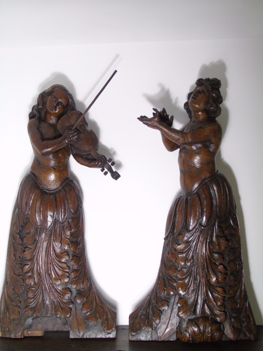 A magnificent pair of Baroque opera figures