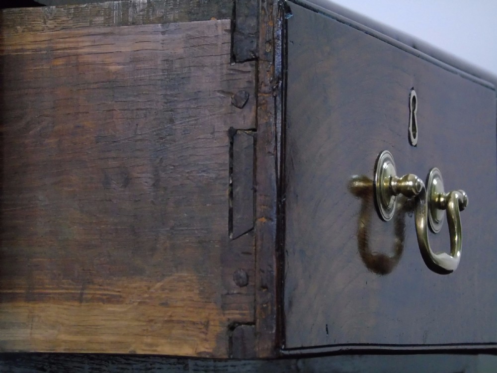 Early 18th century chest of drawers View XII