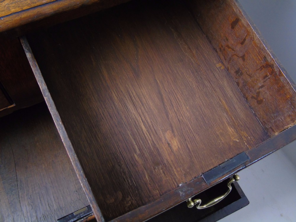 Early 18th century chest of drawers View XVI