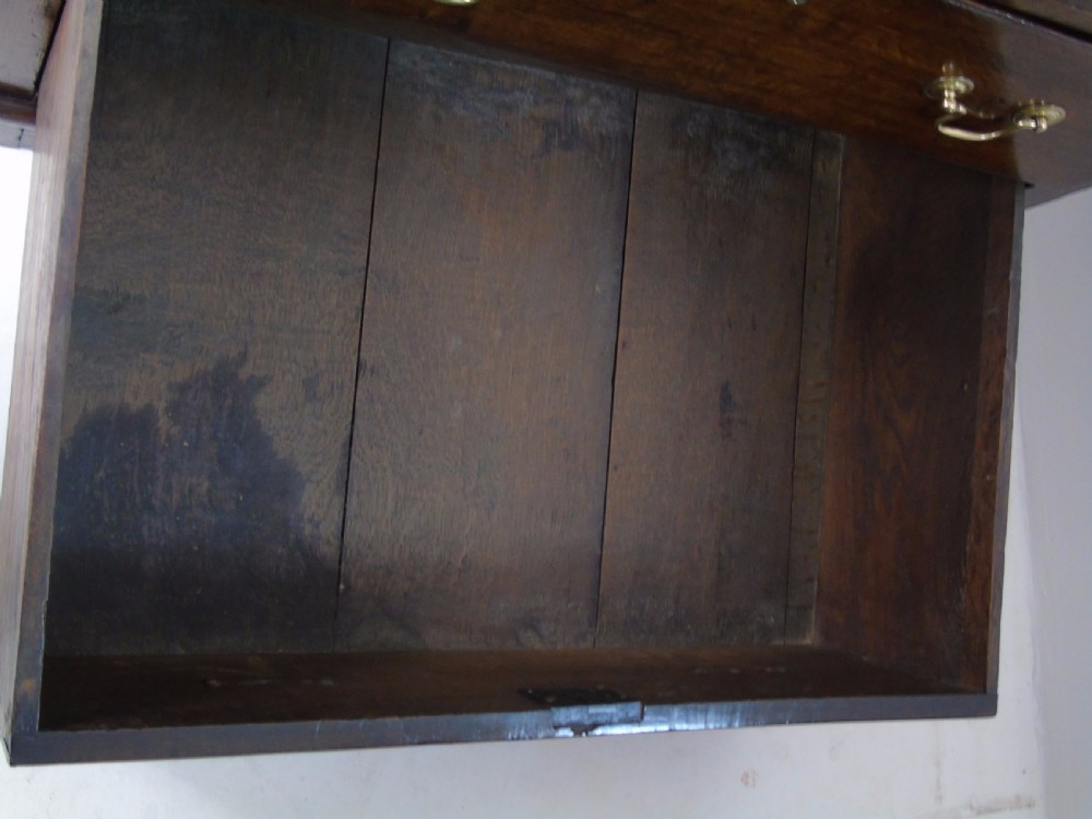 Early 18th century chest of drawers View XVIII
