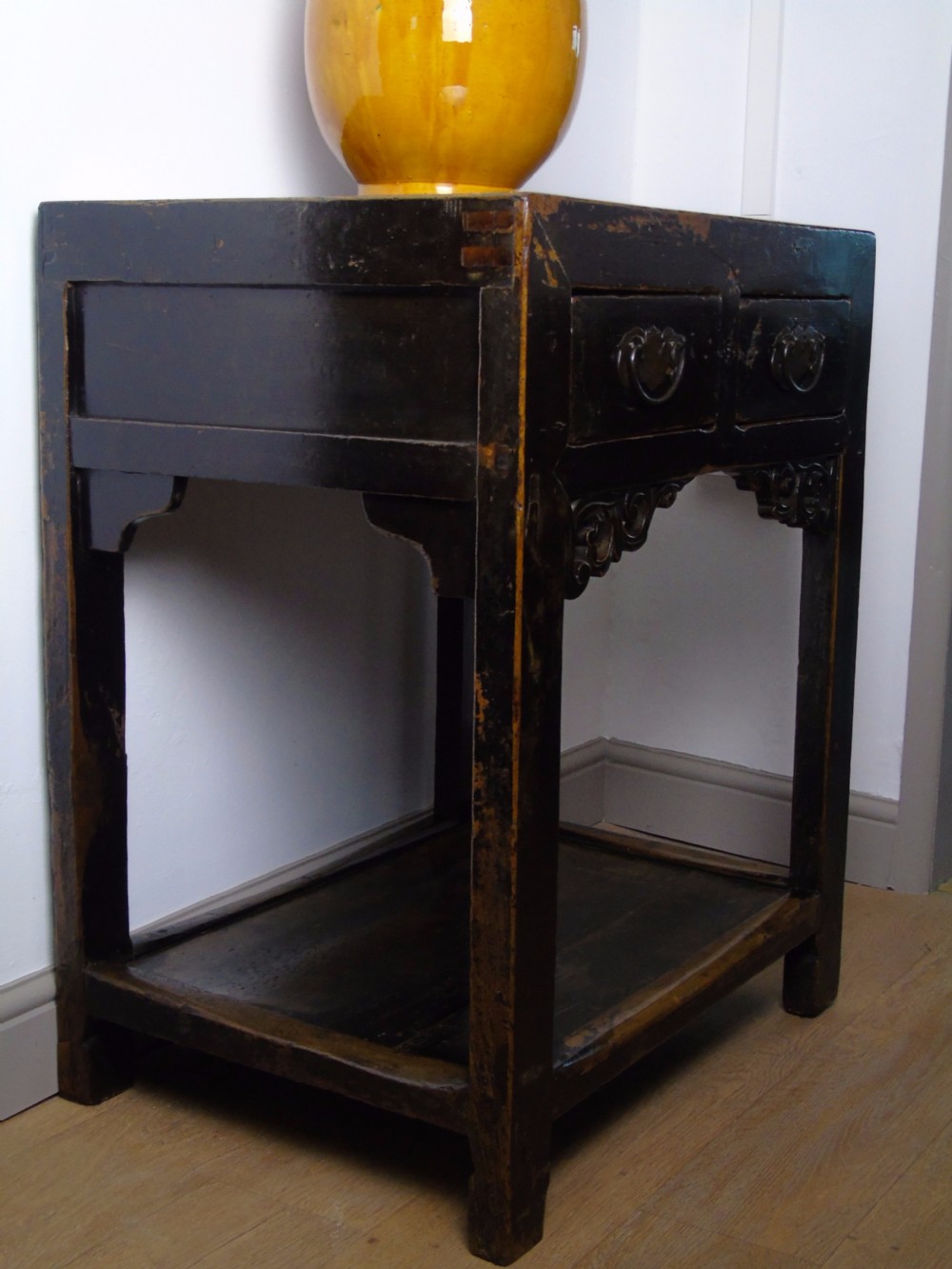 19th century Chinese side table View VIII